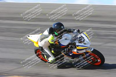 media/Feb-04-2024-SoCal Trackdays (Sun) [[91d6515b1d]]/1-Bowl (950am)/